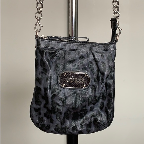Guess crossbody bag - Picture 1 of 3